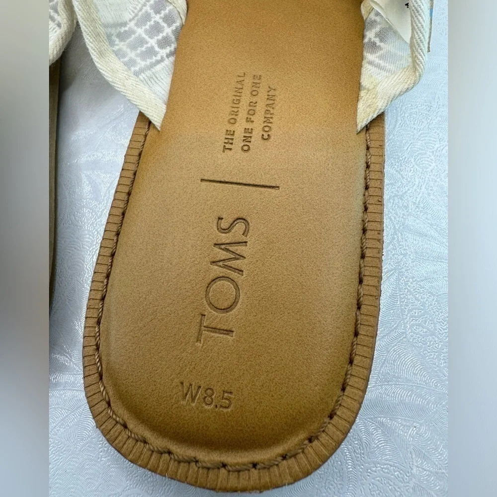 GUC TOMS Viv Natural Arrow Embroidered Mesh Sandal Women's Size‎ 8.5